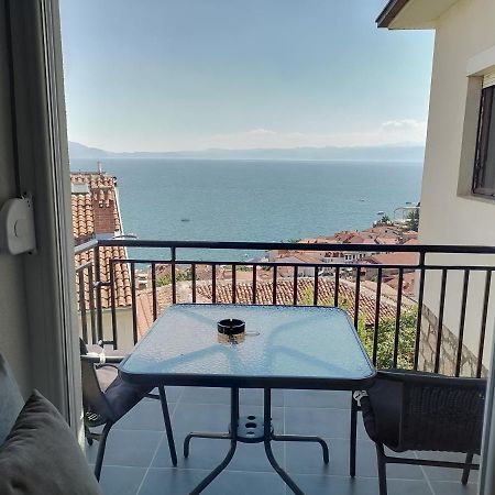 Grey Apartment Ohrid Buitenkant foto