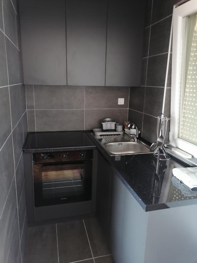 Grey Apartment Ohrid Buitenkant foto
