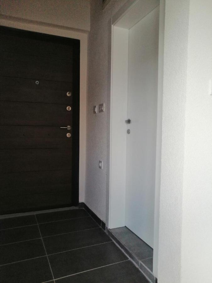 Grey Apartment Ohrid Buitenkant foto